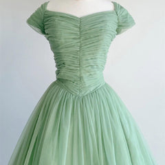 Green Pleating Tulle Banquet Dress Shopping