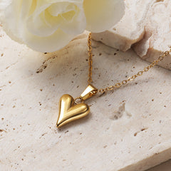 Ins Elegant Light Extravagant Love Heart Women's Necklace