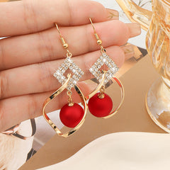 Women's Fashionable Temperamental All-match Earrings Shopping