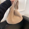 Image of Retro Underarm Single Shoulder Woven Student Handbag Shopping