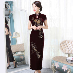 Golden Velvet Retro-improved Beaded Long High-grade Cheongsam Shopping