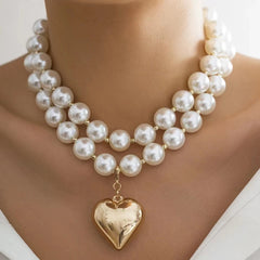 Fashion Temperament Pearl Necklace Peach Heart Vintage Sweater Chain Women Shopping