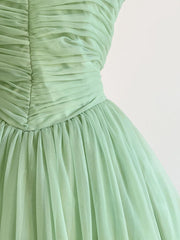 Green Pleating Tulle Banquet Dress