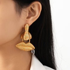 Simple Retro Nose And Lip Minority Design Earrings Shopping